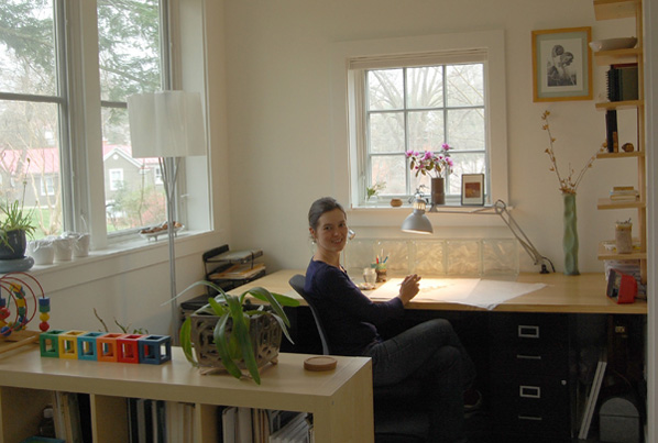 Photo of Lara Call Gastinger in the studio.